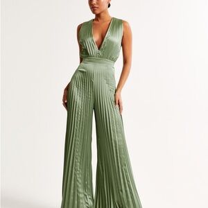 The A&F Giselle Green Pleated Jumpsuit